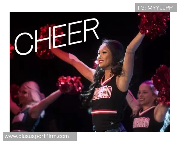 性感网红模特Monica与姐妹团齐聚NBA杯现场引发热议