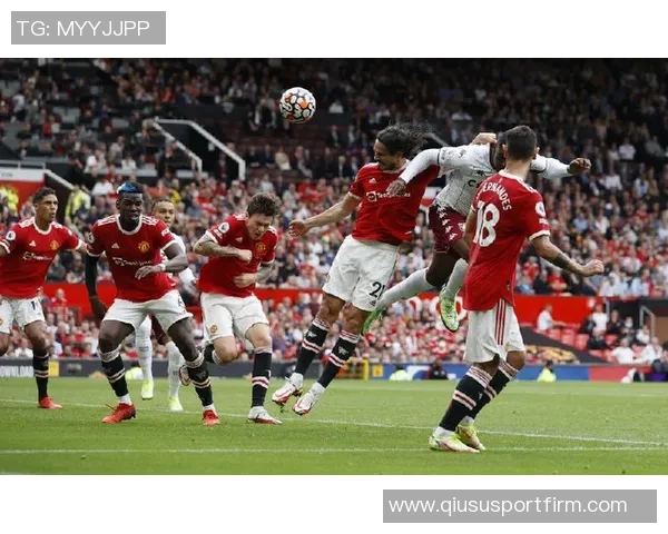 拉奥斯批评阿劳霍送点判罚称离谱双脚跳倒地实属罕见