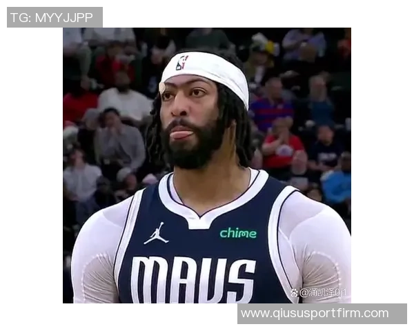 新赛季备战热潮来袭独行侠训练照展现浓眉冥想与弗拉格激情瞬间